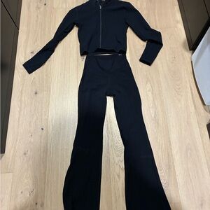 TNA Black jacket and bootcut activity legging set